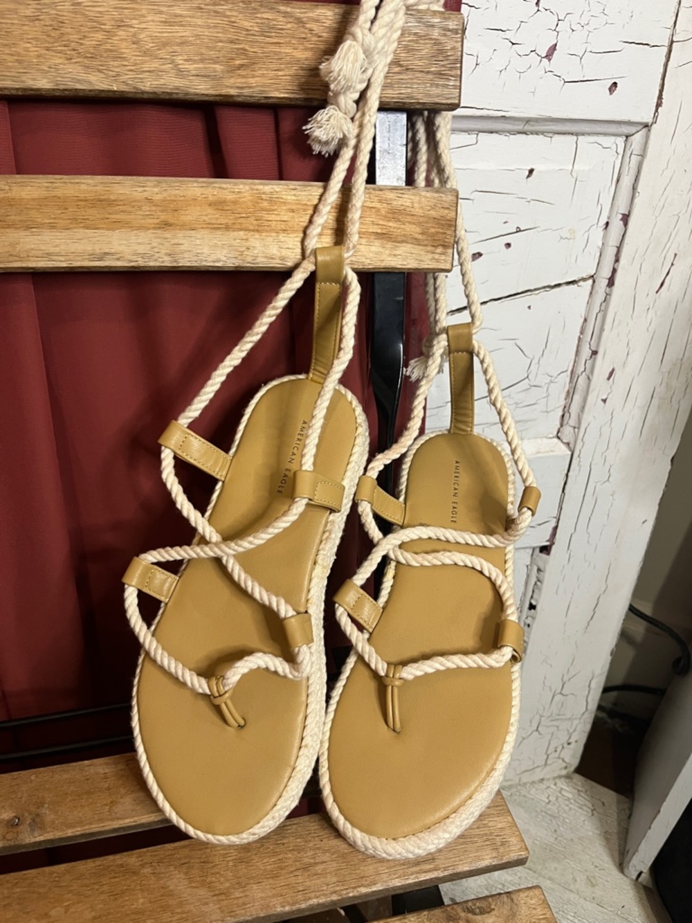American Eagle Women’s Rope-Strap Sandals in Tan Sz 7 NEW